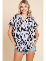 Leopard Print Short Sleeve U-neck Top