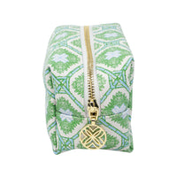 Lilly Pulitzer Toiletry Case, Swayin in the Breeze
