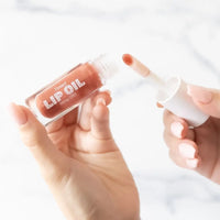 Tinted Mocha CBD Hydrating Lip Oil
