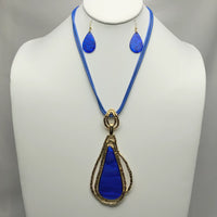 Lucite Teardrop Earrings & Necklace Set