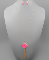 Clover Tassel Earrings & Necklace Set
