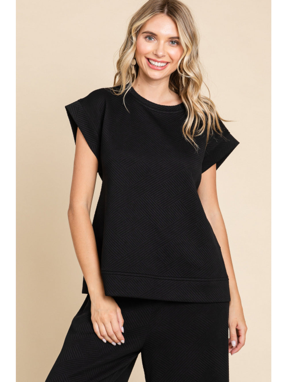 Herringbone Textured Short Sleeve U-neck Top
